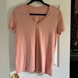 Women’s Universal Thread short sleeve v-neck shirt